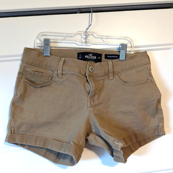 Hollister Pants - Hollister low-rise midi short
